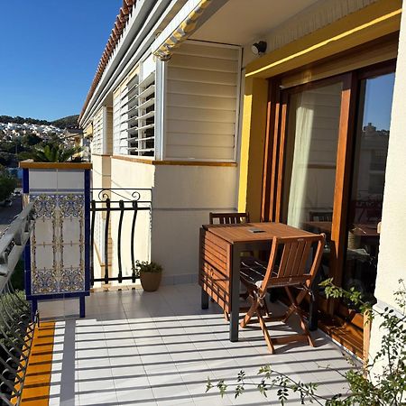 Cal Salmare Seafront Apartment With Rooftop Terrace And Pool Calafell Exterior photo